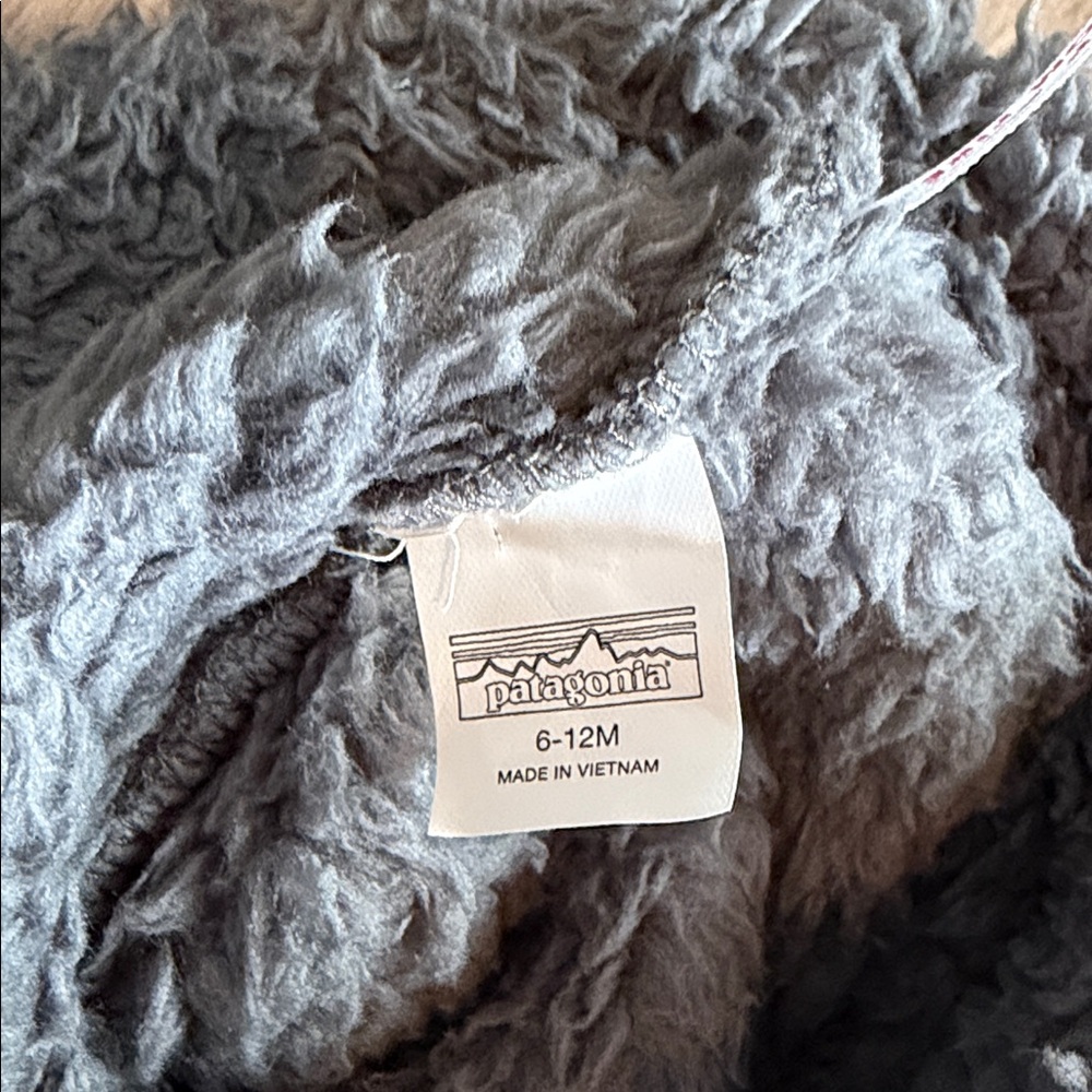 Patagonia Beanie - Picture 4 of 4